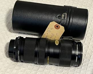 Lot 451 | VIvitar 75-205mm f/3.8 Telephoto Zoom Lens
