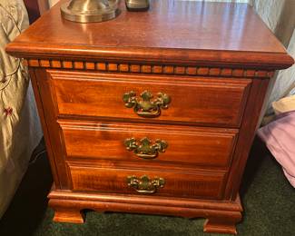 NIGHTSTAND