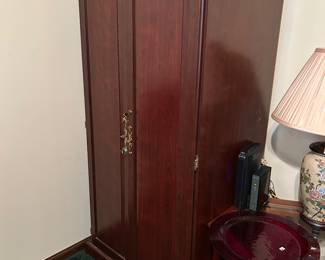 WARDROBE