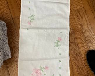 Embroidered table scarf “runner”