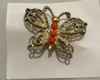 Vintage gold filigree butterfly brooch.