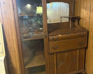 Pretty piece of antique furniture.