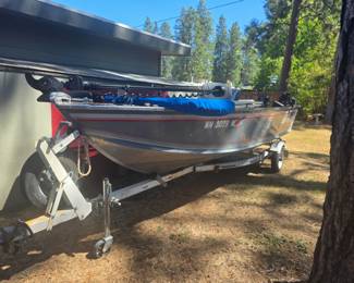 AVAILABLE NOW IN OLDTOWN IDAHO $6,000 OBO