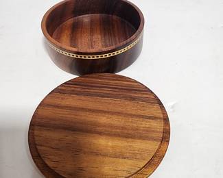 WOOD CRAFTSMAN BOX