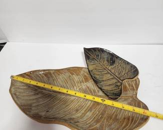 LEAF POTTERY PLATTER