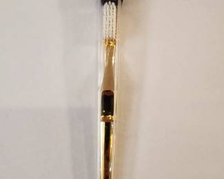 GOLD PLATED TOOTHBRUH