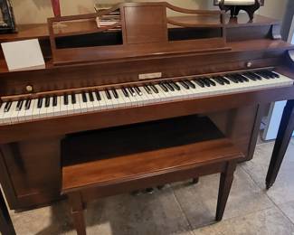 Baldwin Piano