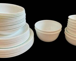 White Correlle Vitrelle Dinnerware