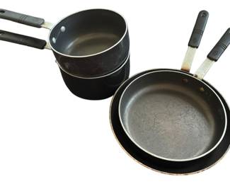 4 Wearever Pots and Pans