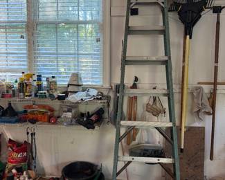 	#4	Aluminum 8' Ladder	 $60.00 				