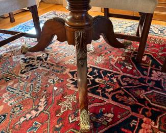 	#17	Henredon Natchez Collection Dining Table with 8 Chairs 76"-124"x45"x28"	 $550.00 				