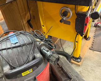 *	#109	Dewalt 10" DW746 with Shop Vac	 $250.00 				