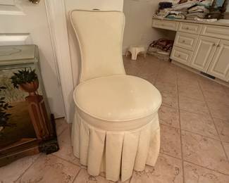 	#74	Vanity Chair	 $20.00 				