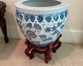 	#68	Planter on Stand 19"H	 $60.00 				