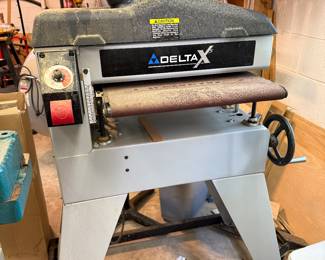 *	#107	Delta X5 18" Drum Sander  31-255x	 $125.00 				