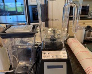 *	#118	Blendtec Total Blender	 $125.00 				