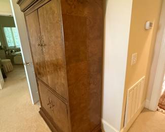 	#71	Henredon Cabinet 38x19x72	 $100.00 				