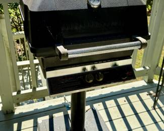 Gas Grill (must be disconnected from gas line)