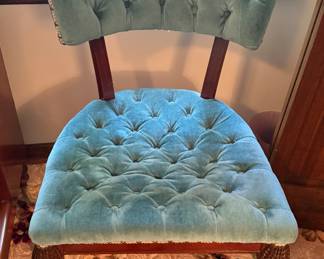 Tufted Velvet Accent Chair