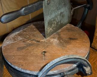 Cheese Wheel Cutter - Computing Cheese Cutter Co. 