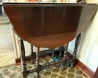 Gate Leg Drop Leaf Table