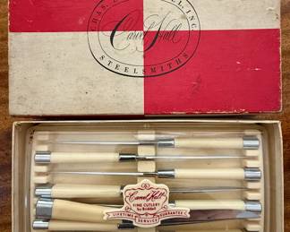 Carvel Hall by Briddell Steak Knives