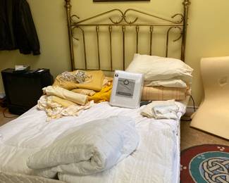 Queen size bed