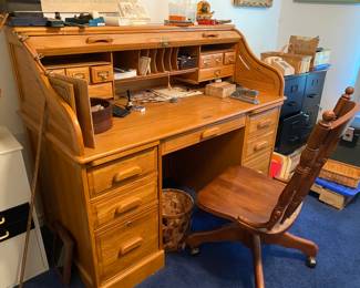 Roll top desk with chair