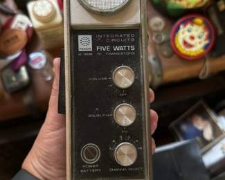 Realistic RA-3000 "Stereo Mate" Transistor Radio