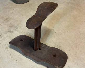 Vintage Cobbler's Shoe Lap Base Anvil Stand