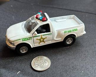 1998 Ford F- Series Sheriff "Off-Road Patrol" Die Cast Toy Truck