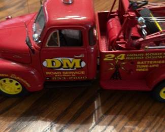 DMC Road Service Tow Truck Model