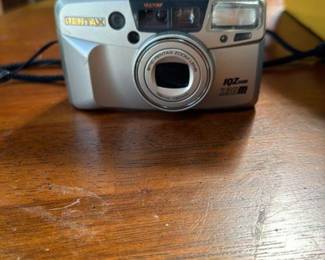 Pentax IQ Zoom 115 35mm film camera