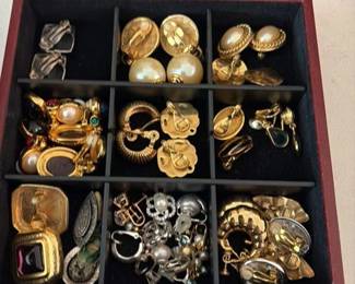 Assorted Vintage Costume Jewelry Earrings