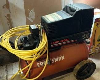 Craftsman 1.5 HP 12 Gallon Air Compressor