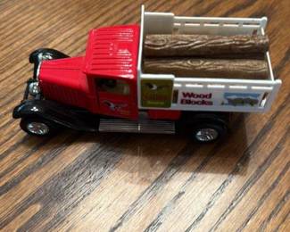 Ertl "Wood Blocks" Delivery Truck