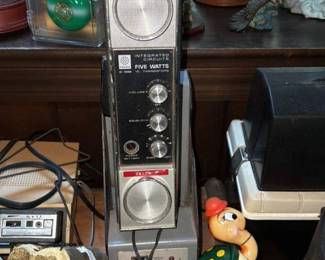 Realistic RA-3000 "Stereo Mate" Transistor Radio