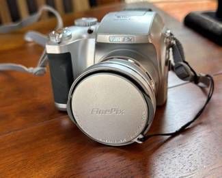 Fujifilm FinePix S3000 Digital Camera