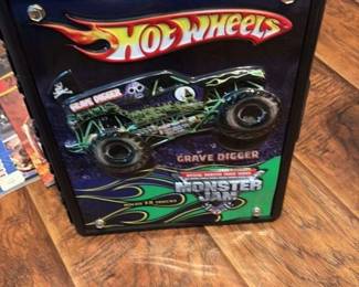 Hot Wheels Monster Jam Grave Digger Carrying Case