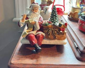 Santa claus Christmas figurine