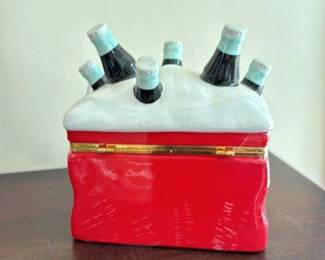 Coca-Cola Hinged Cooler Box with Jars