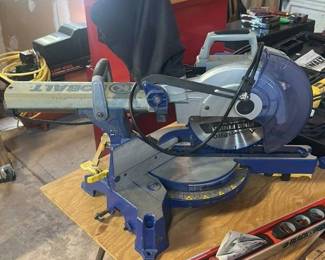 Kobalt 10-inch Sliding Compound Miter Saw