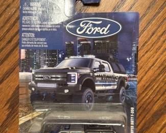 17 Ford Sky Jacker Super Duty F-350 Matchbox
