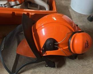 STIHL MS 271 Farm Boss Chainsaw with Safety Gear