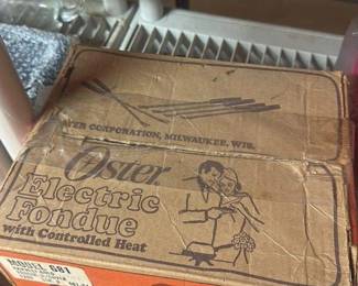 Oster electric Fondue with Controlled Heat