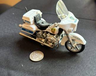 NYPD Police Motorcycle Diecast Model