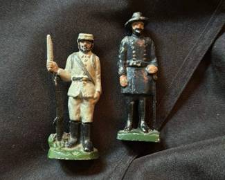 Vintage Lead Soldier Figures