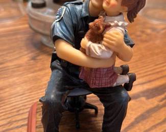 Blue Hats & Bravery "Daddy's Girl" Figurine
