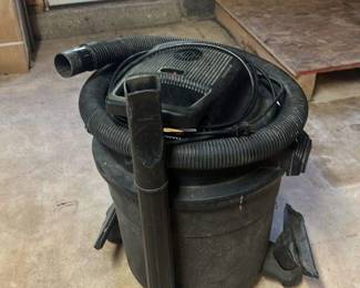 Craftsman 16 Gallon 5.0 Peak HP Wet/Dry Vacuum