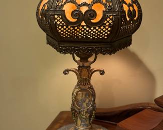 Very nice antique lamp